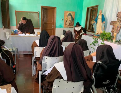Mosteiros Clarianos do Nordeste celebram Capítulo Eletivo