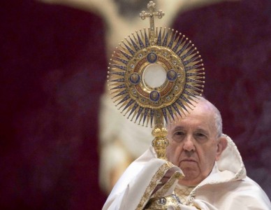 Papa Francisco: Jesus, Pão da vida que dá força, luz e alegria