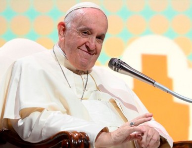 Uma economia de paz e amiga da terra: em Assis, o apelo do Papa aos jovens